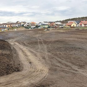 skrývka ornice a mezideponie dokončena 04/03/2019